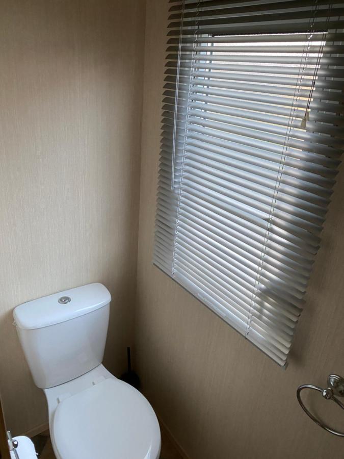 Haggerston Castle 6 Berth Caravan - Lakeside North 23 Cheswick  ภายนอก รูปภาพ