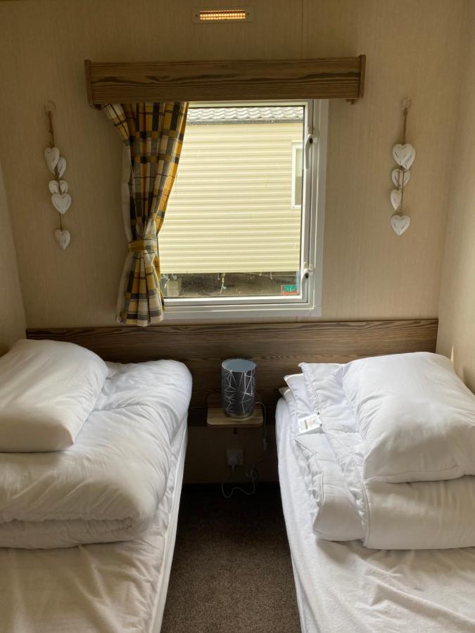 Haggerston Castle 6 Berth Caravan - Lakeside North 23 Cheswick  ภายนอก รูปภาพ